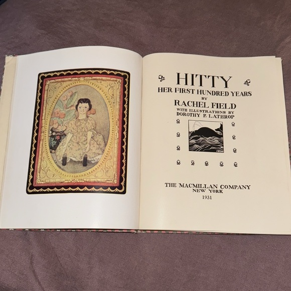 Book - Picture 9 of 12